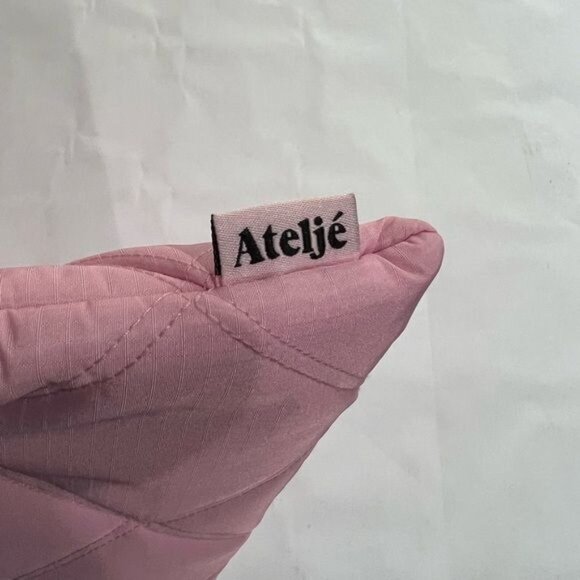 ATELJÉ Puffy Recycled Lemonade Laptop Sleeve - Picture 9 of 9